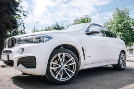 Новая BMW x6 аренда в Твери