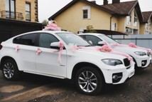 БМВ икс 6 белый салон