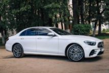 Мерседес E class 2020