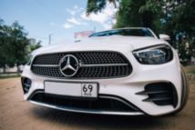 Мерседес E class 2020